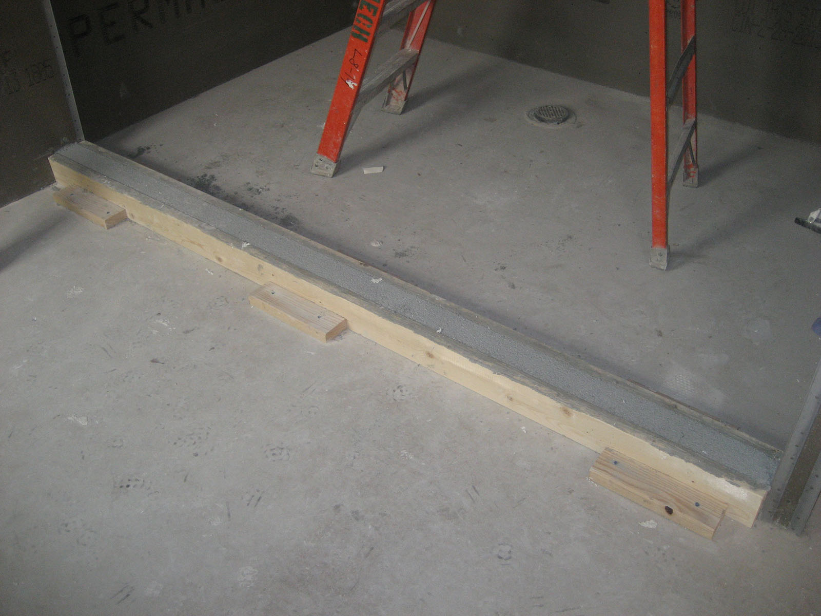 Construction 2013-04-20 015