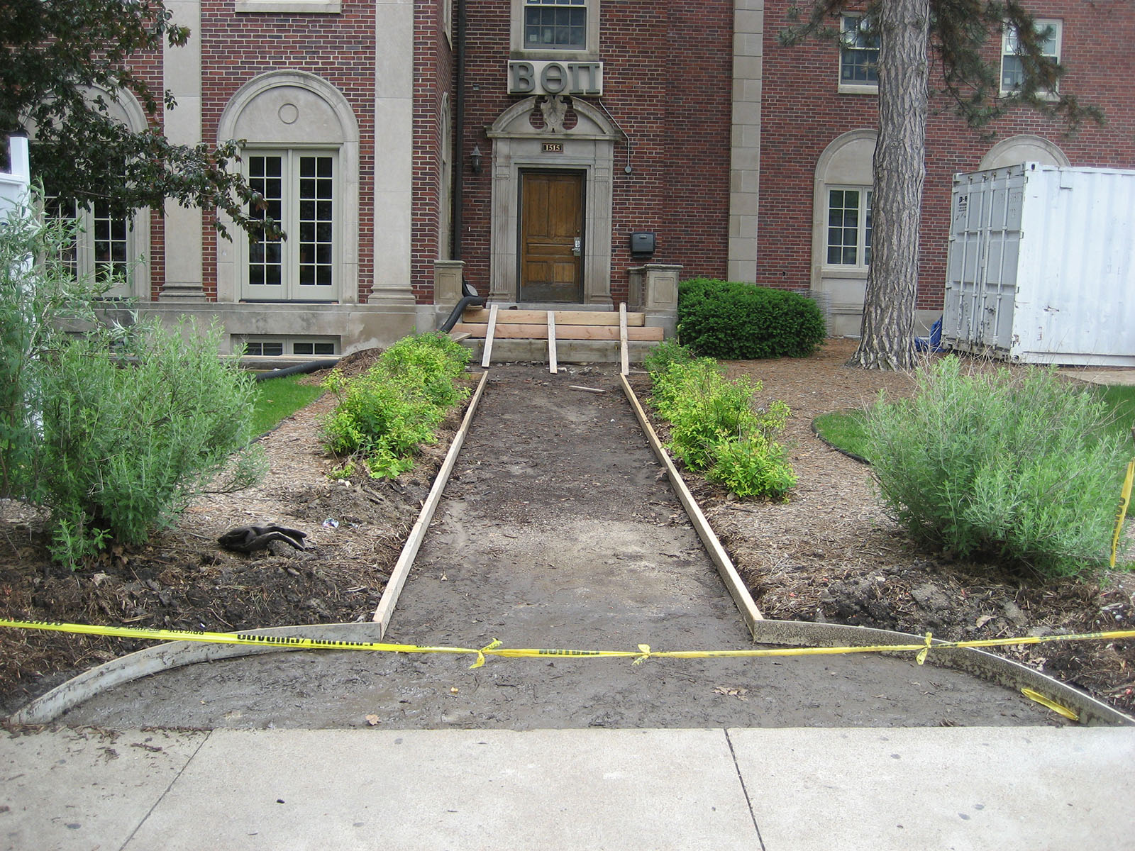 Construction 2013-06-09 005