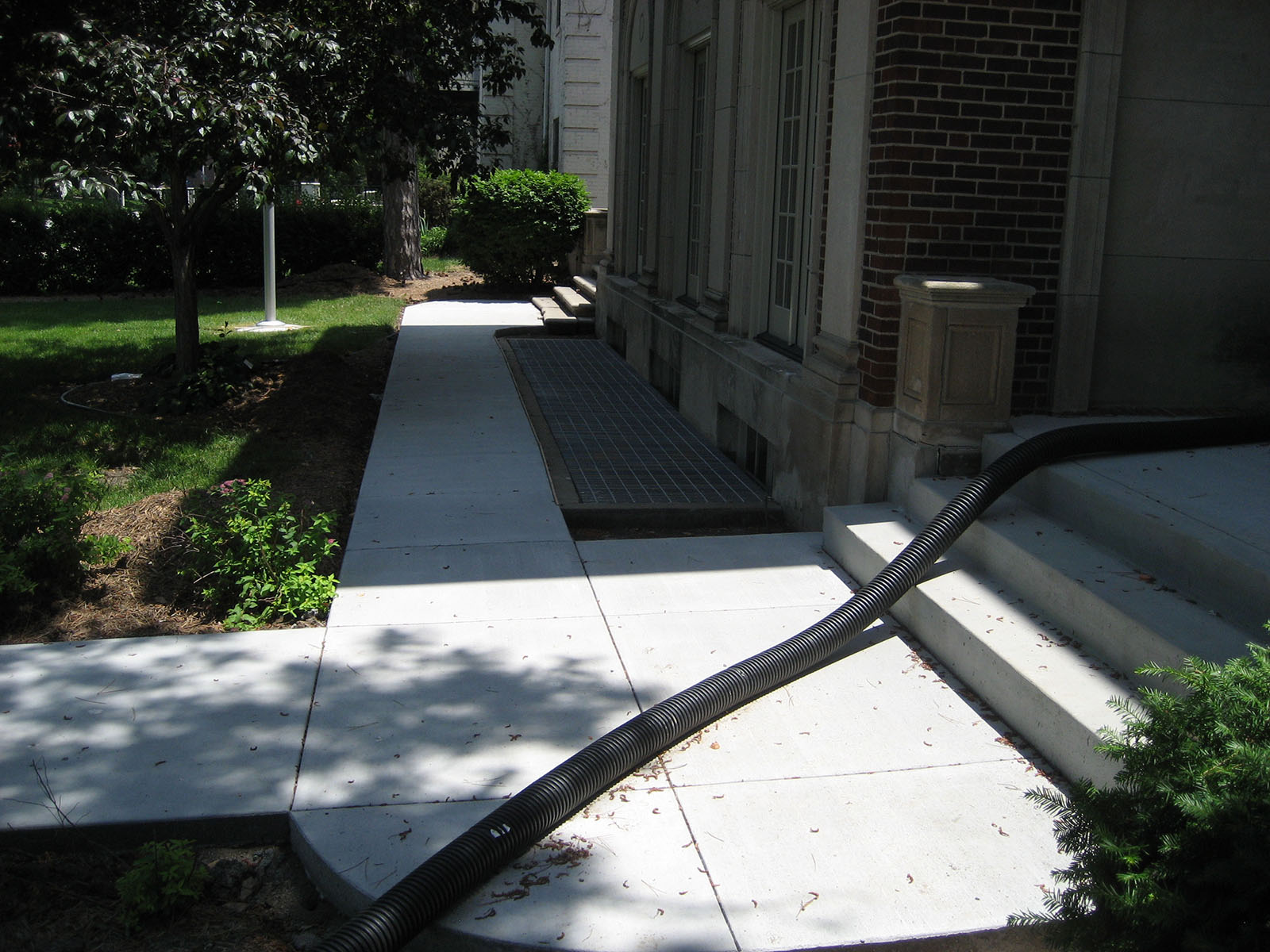 Construction 2013-06-16 006